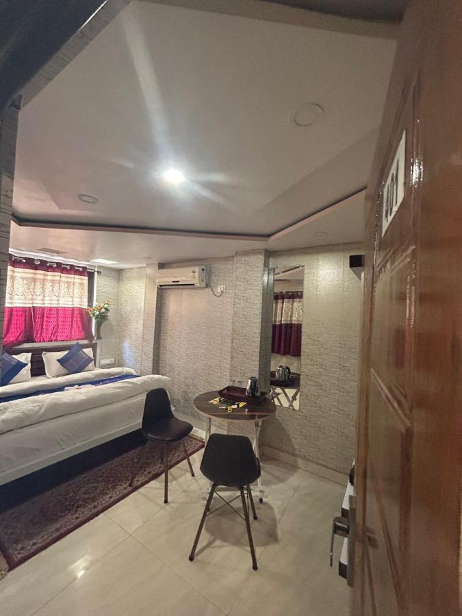 Hotel Ankit Near Assi Ghat Varanasi Luaran gambar